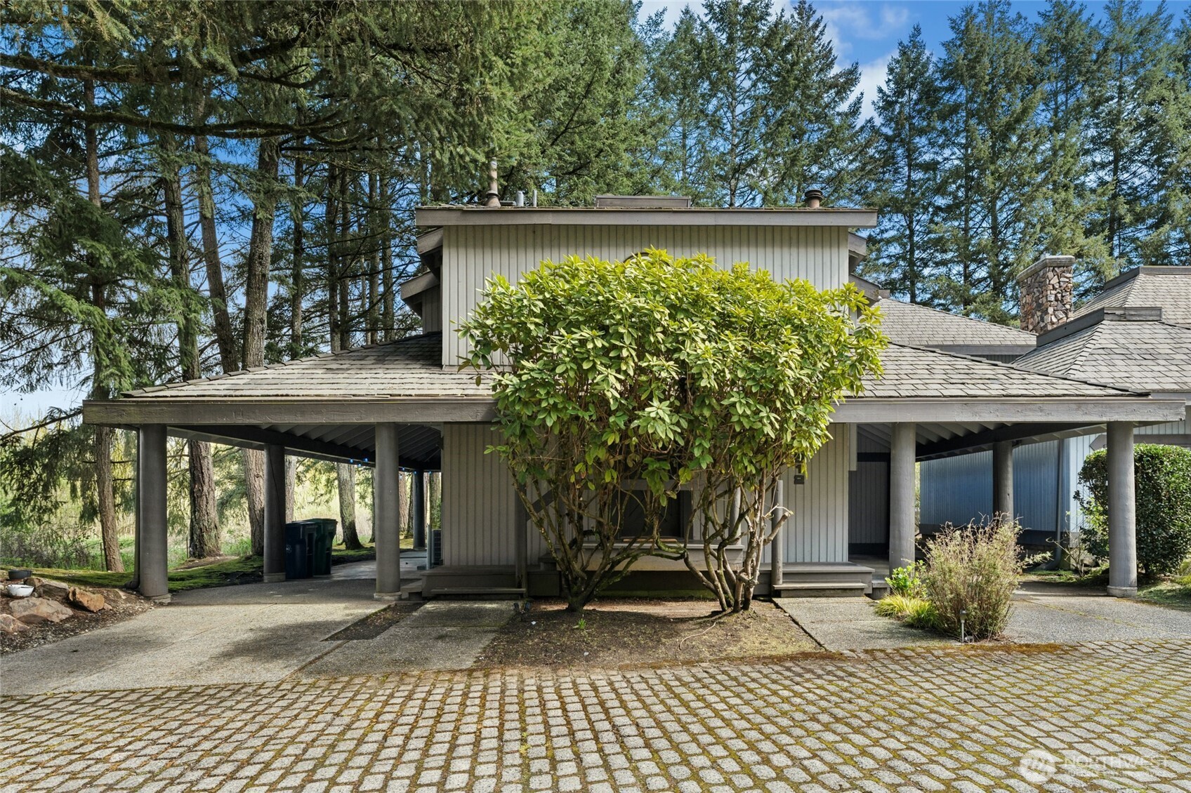 4612 170th Place NE #11, Redmond, WA 98052