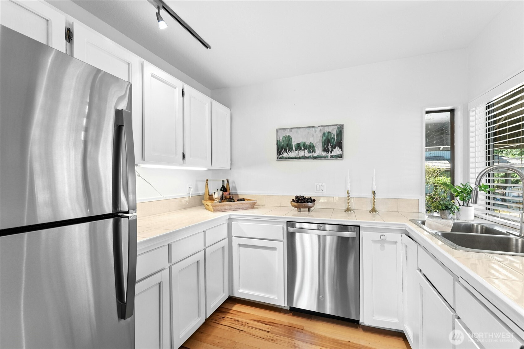 4612 170th Place NE #11, Redmond, WA 98052