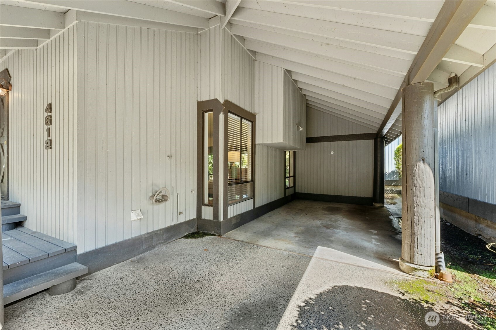 4612 170th Place NE #11, Redmond, WA 98052