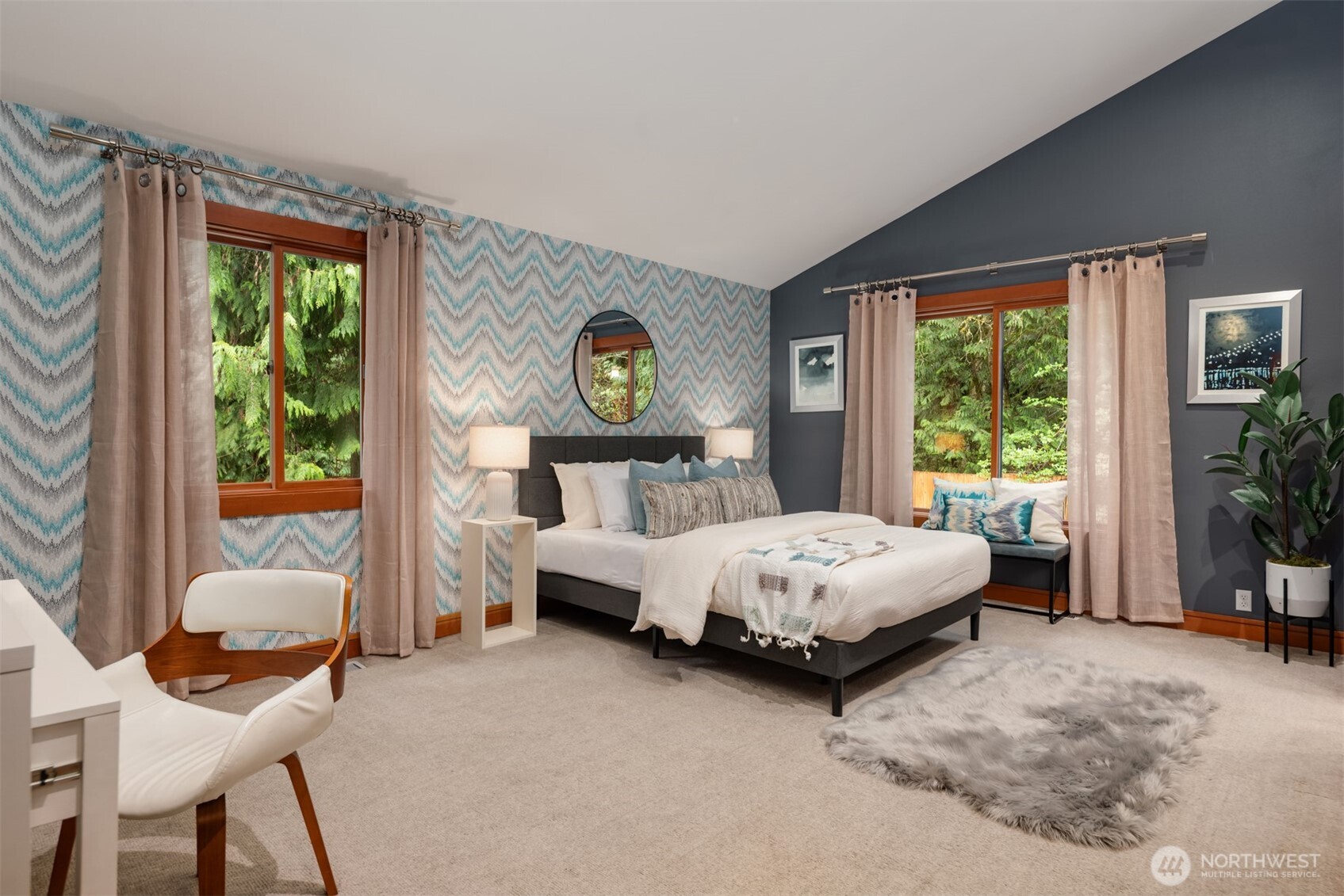 22601 95TH Avenue SE, Woodinville, WA 98077