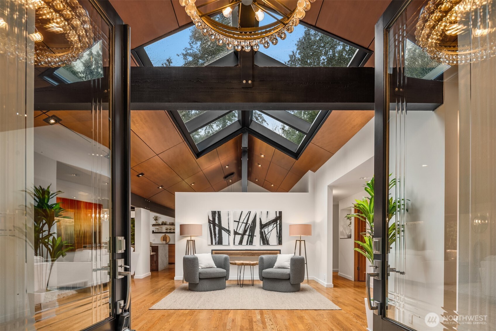 22601 95TH Avenue SE, Woodinville, WA 98077