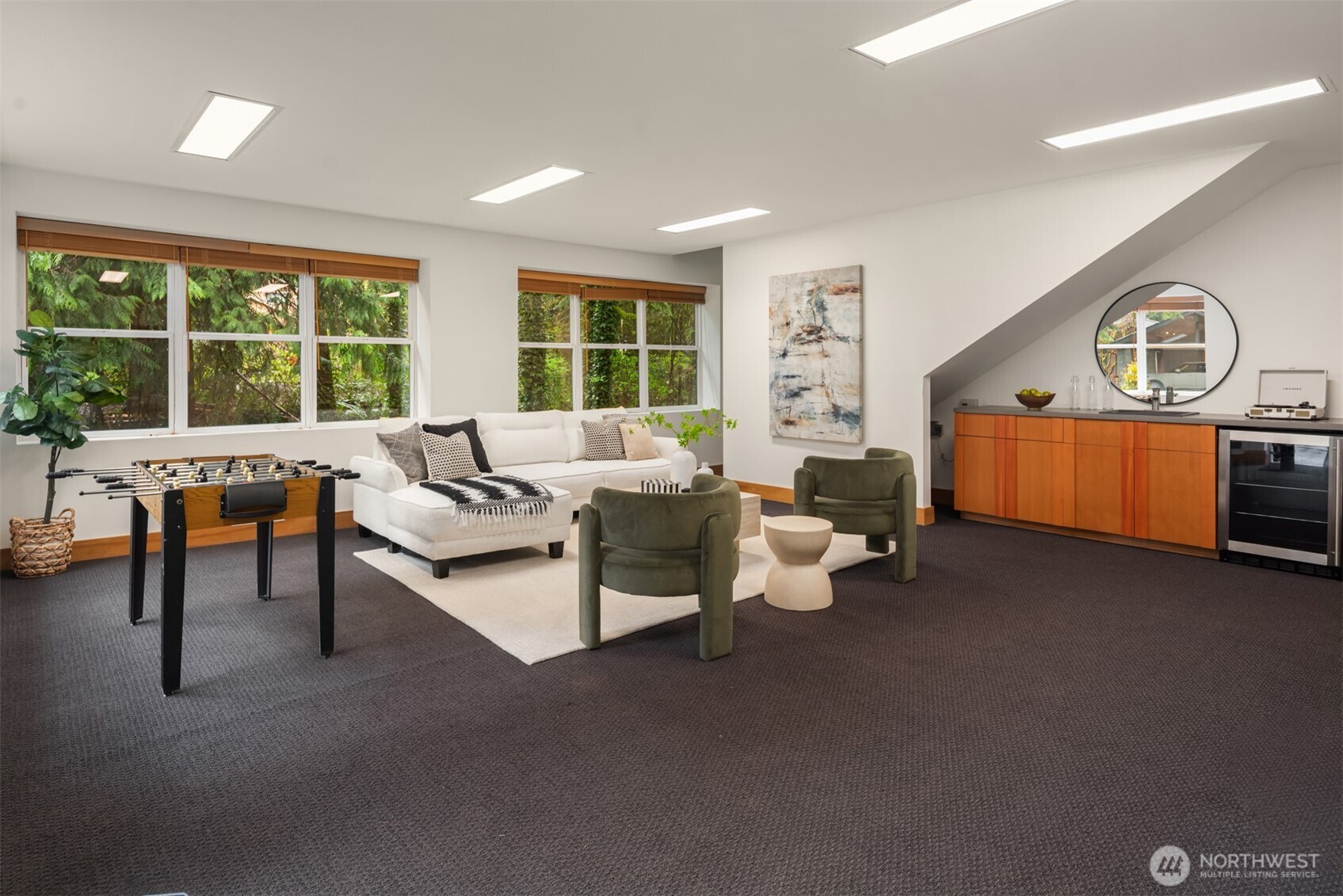 22601 95TH Avenue SE, Woodinville, WA 98077