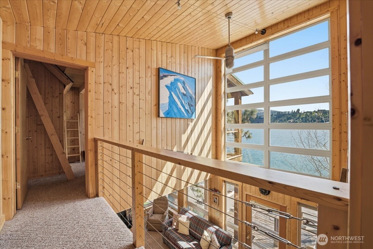 12632 S Lakeshore Road , Chelan, WA 98816