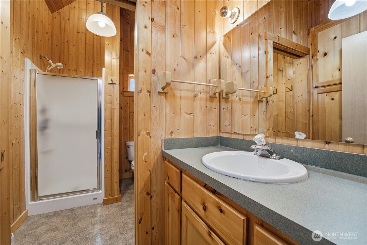 12632 S Lakeshore Road , Chelan, WA 98816