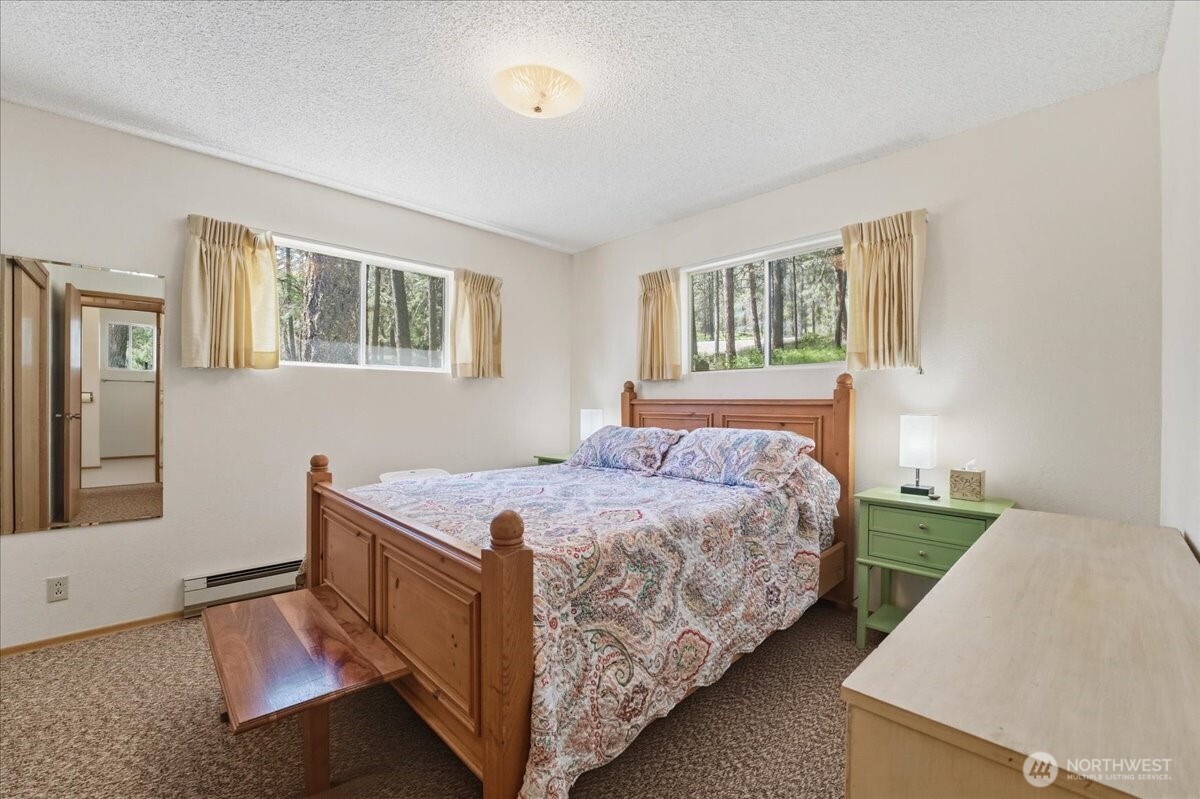 12632 S Lakeshore Road , Chelan, WA 98816