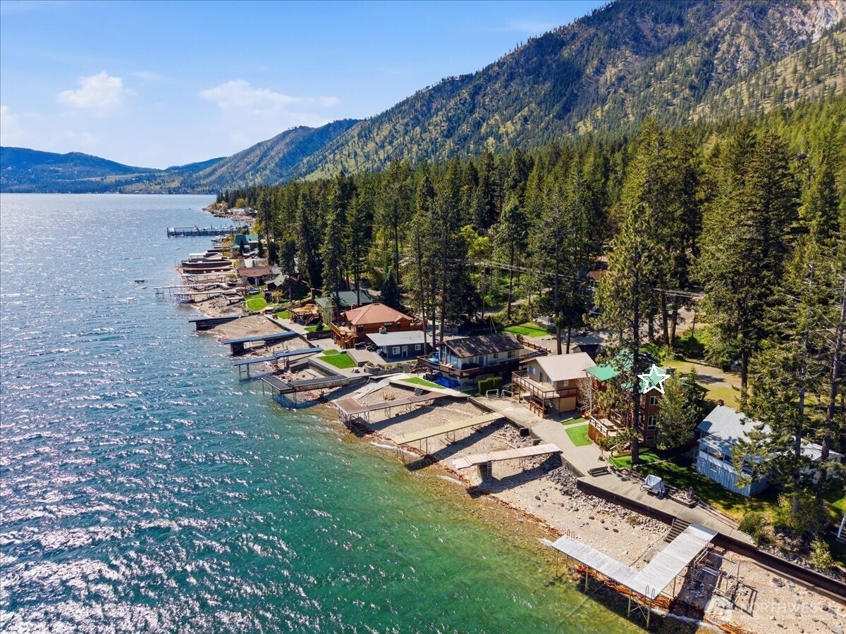 12632 S Lakeshore Road , Chelan, WA 98816