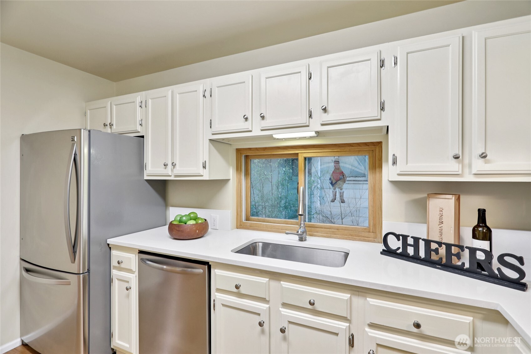 8207 Meridian Avenue N, Seattle, WA 98103