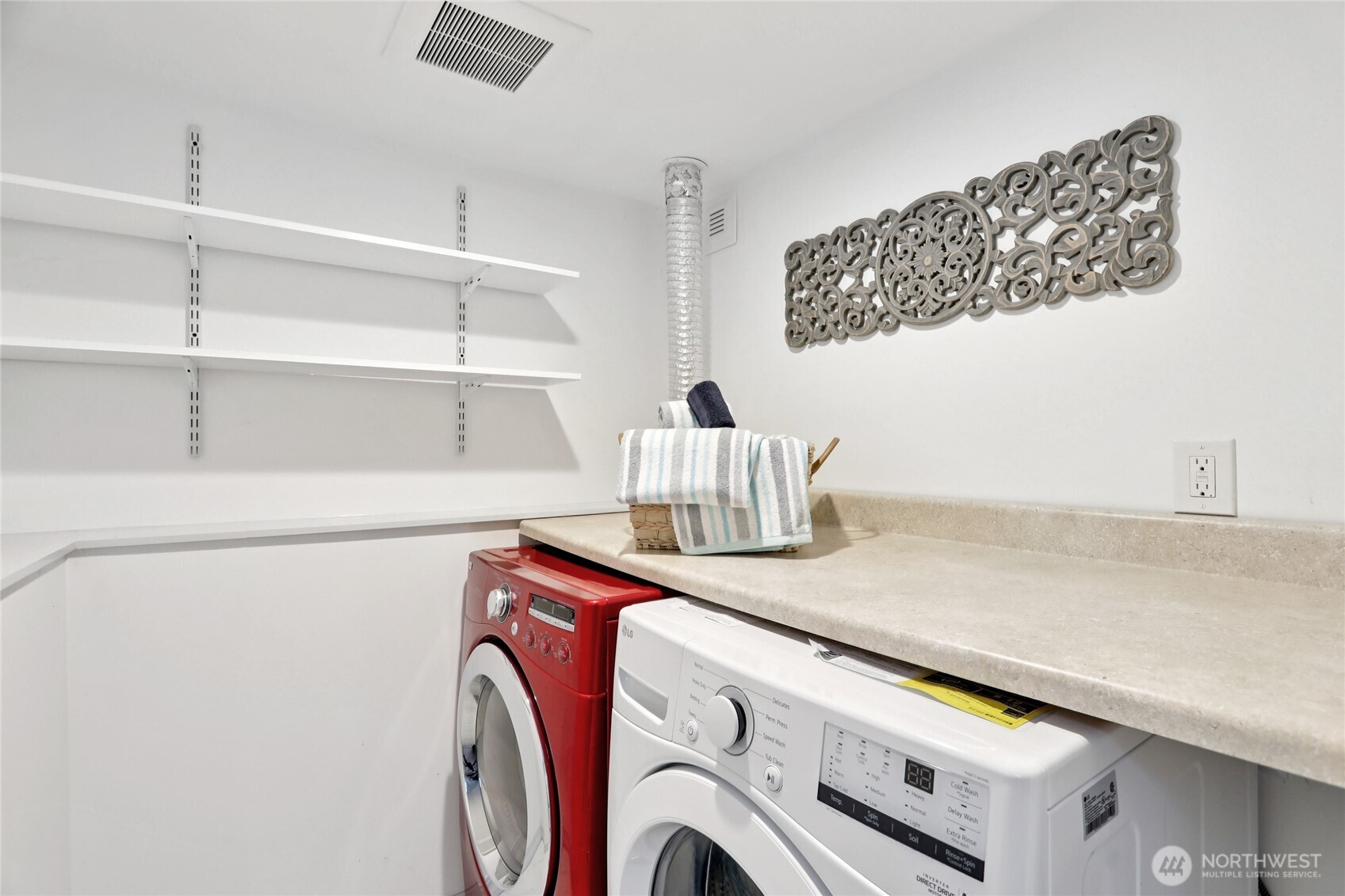 8207 Meridian Avenue N, Seattle, WA 98103