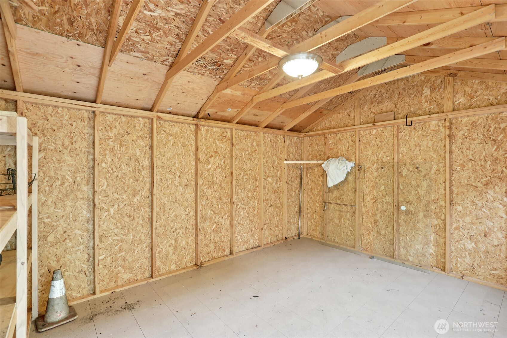 8207 Meridian Avenue N, Seattle, WA 98103