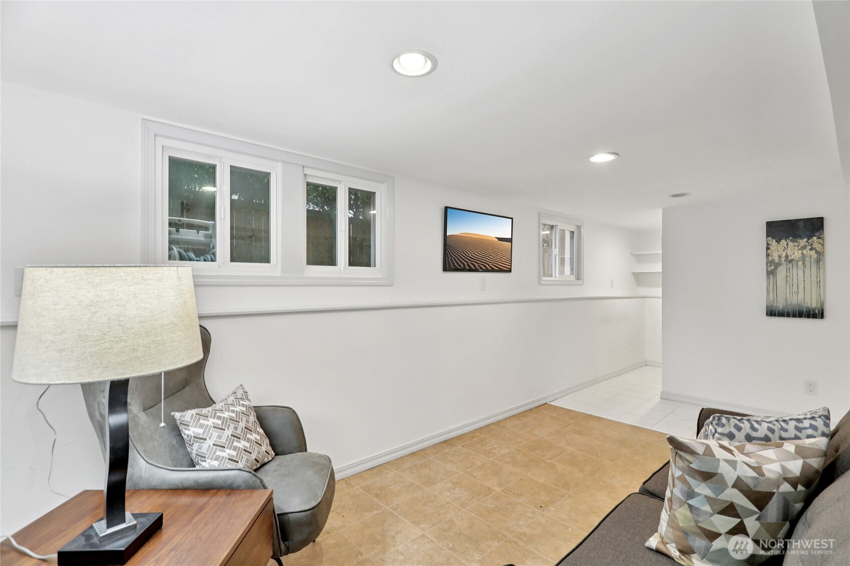 8207 Meridian Avenue N, Seattle, WA 98103