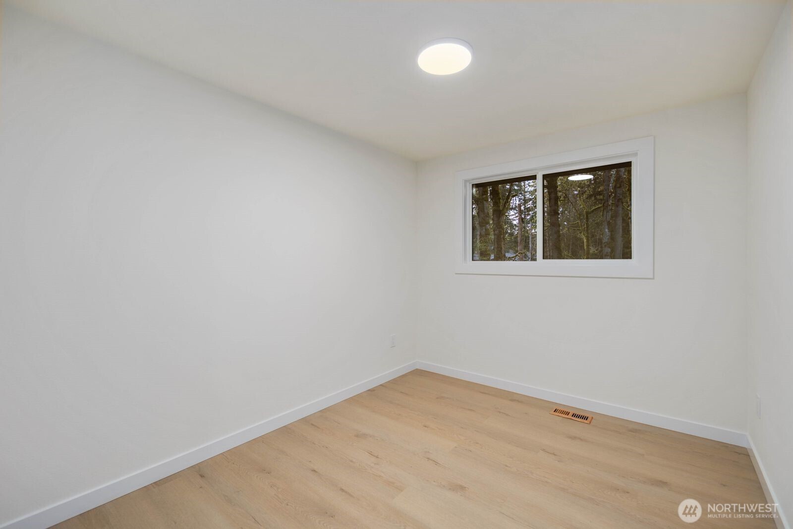 21507 SE 248th Street , Maple Valley, WA 98038