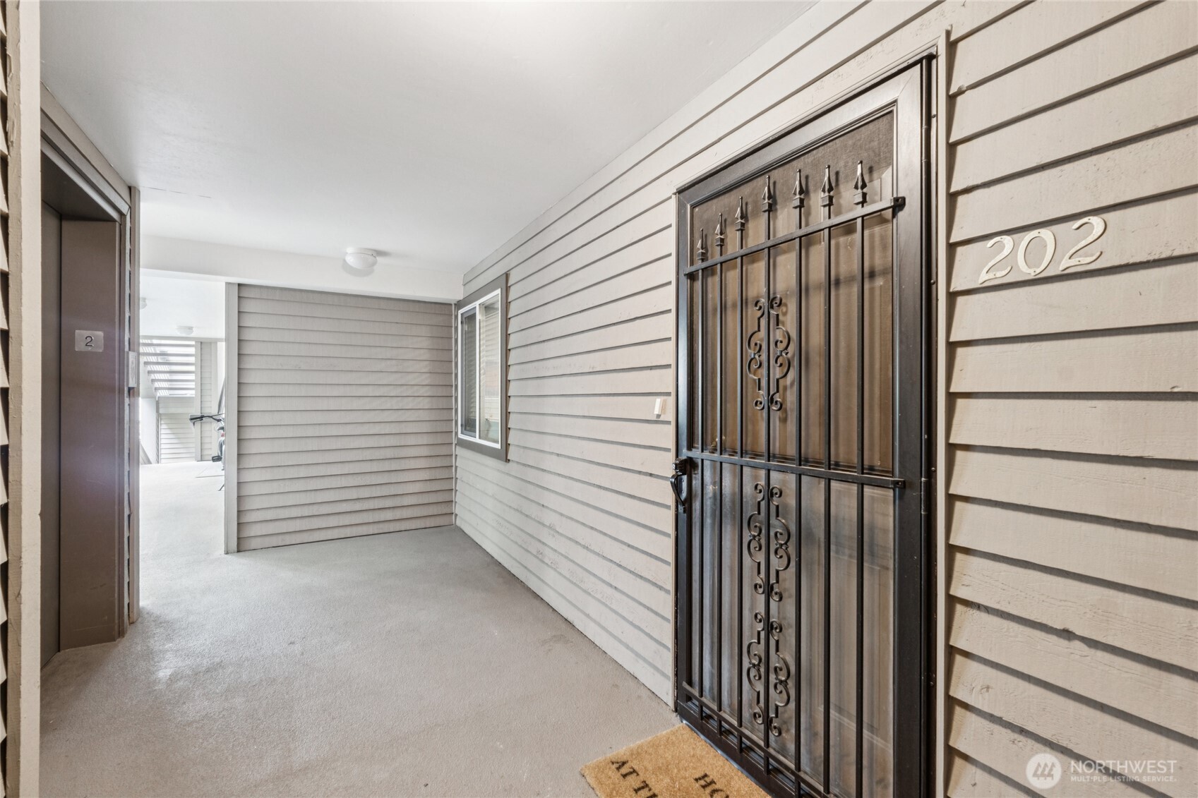 312 4th Avenue #202, Kirkland, WA 98033