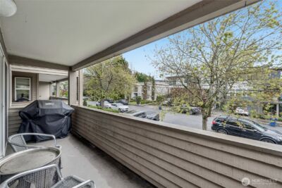 312 4th Avenue #202, Kirkland, WA 98033