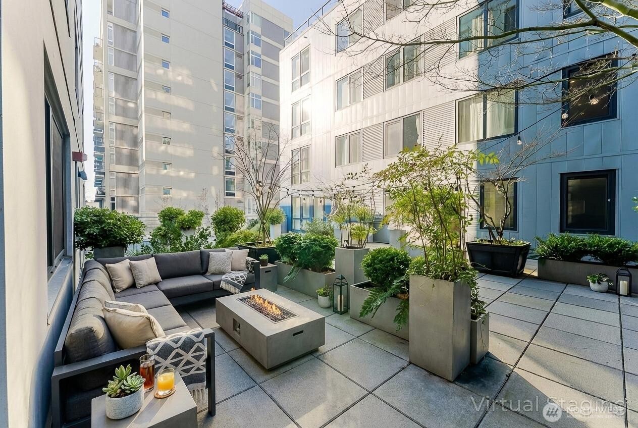 76 Cedar Street #303, Seattle, WA 98121