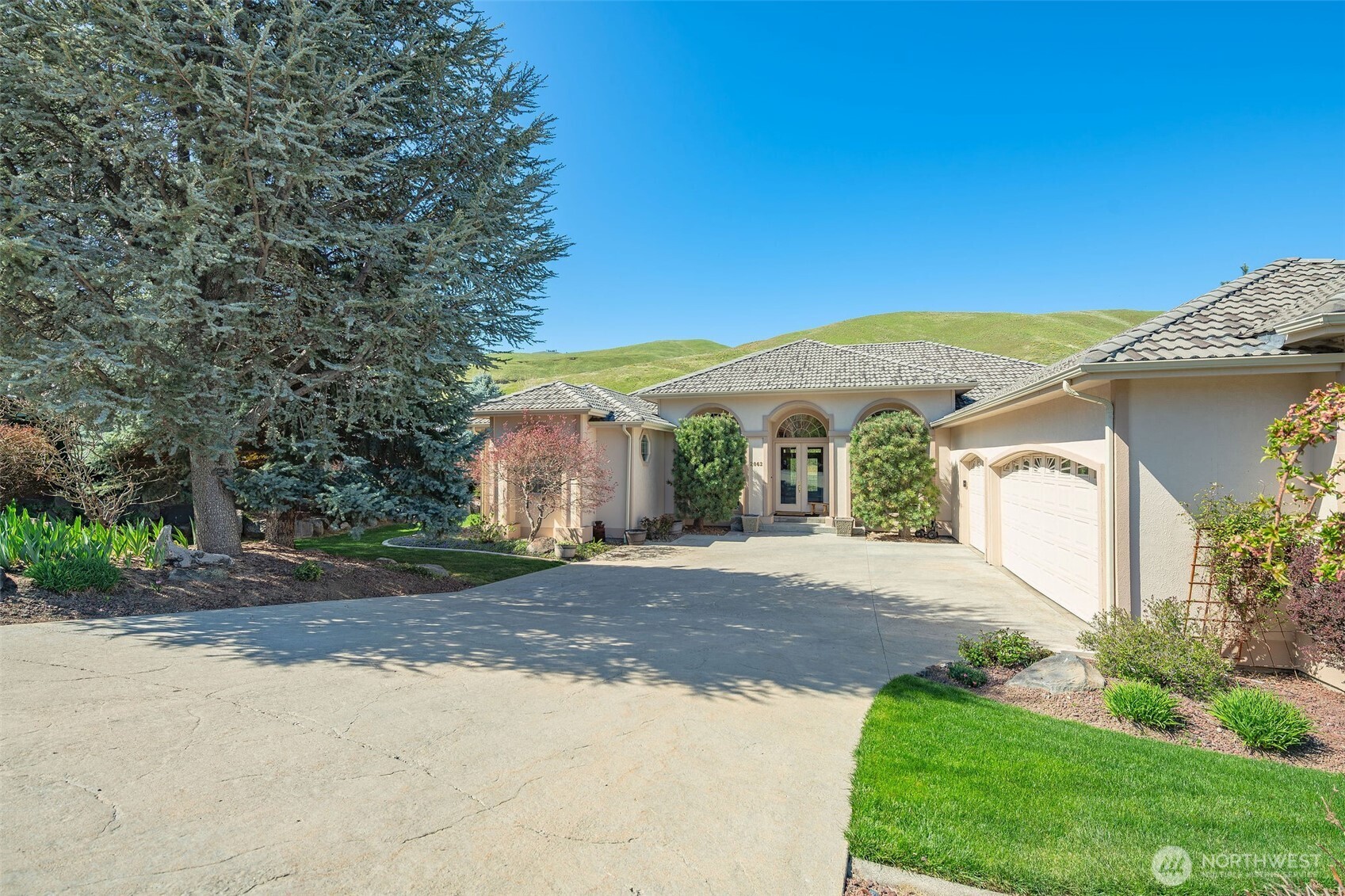 2062 Maiden Lane , Wenatchee, WA 98801