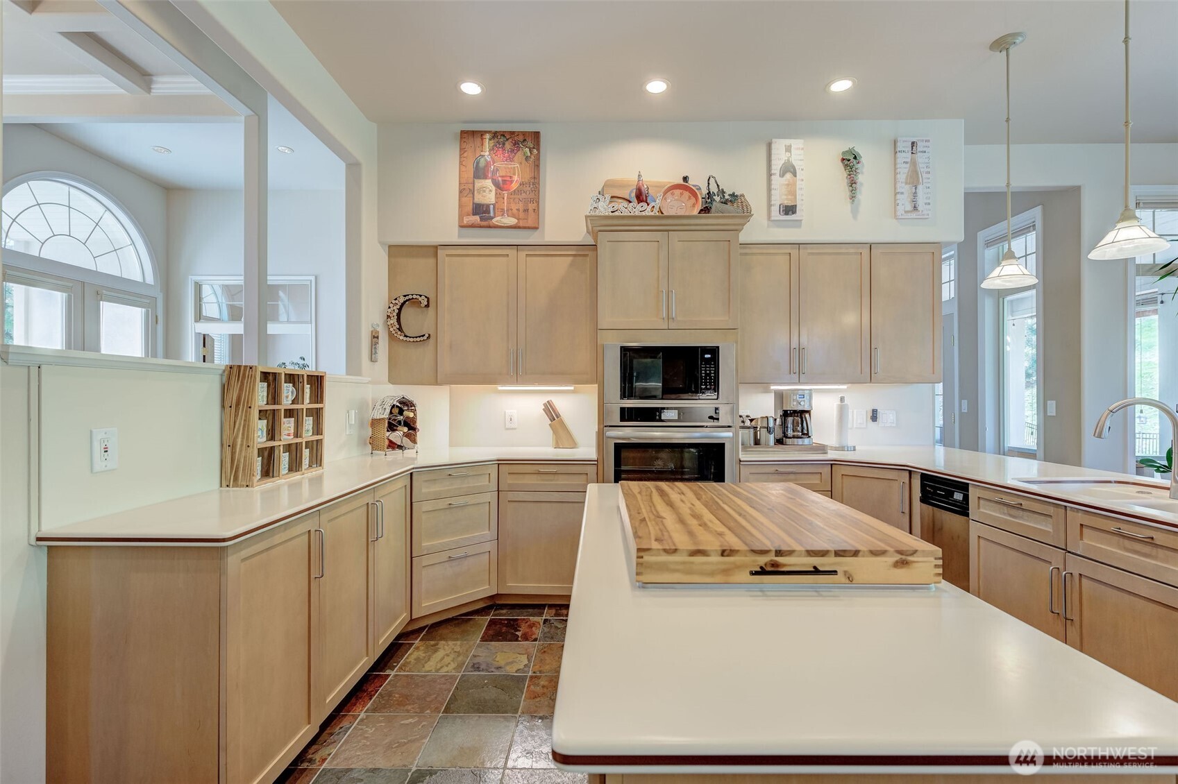 2062 Maiden Lane , Wenatchee, WA 98801