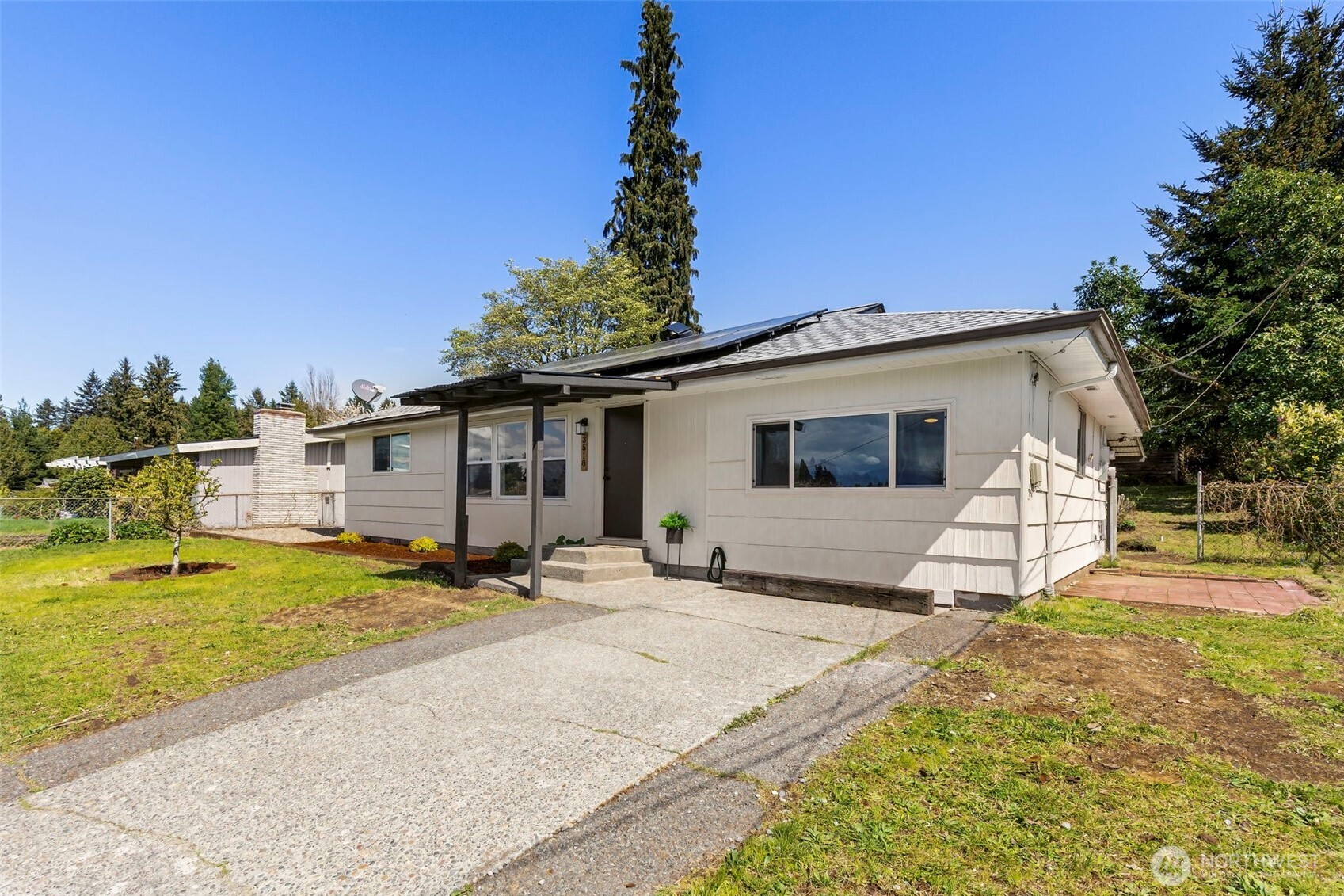 3518 Petersville Road NE, Bremerton, WA 98310-4782
