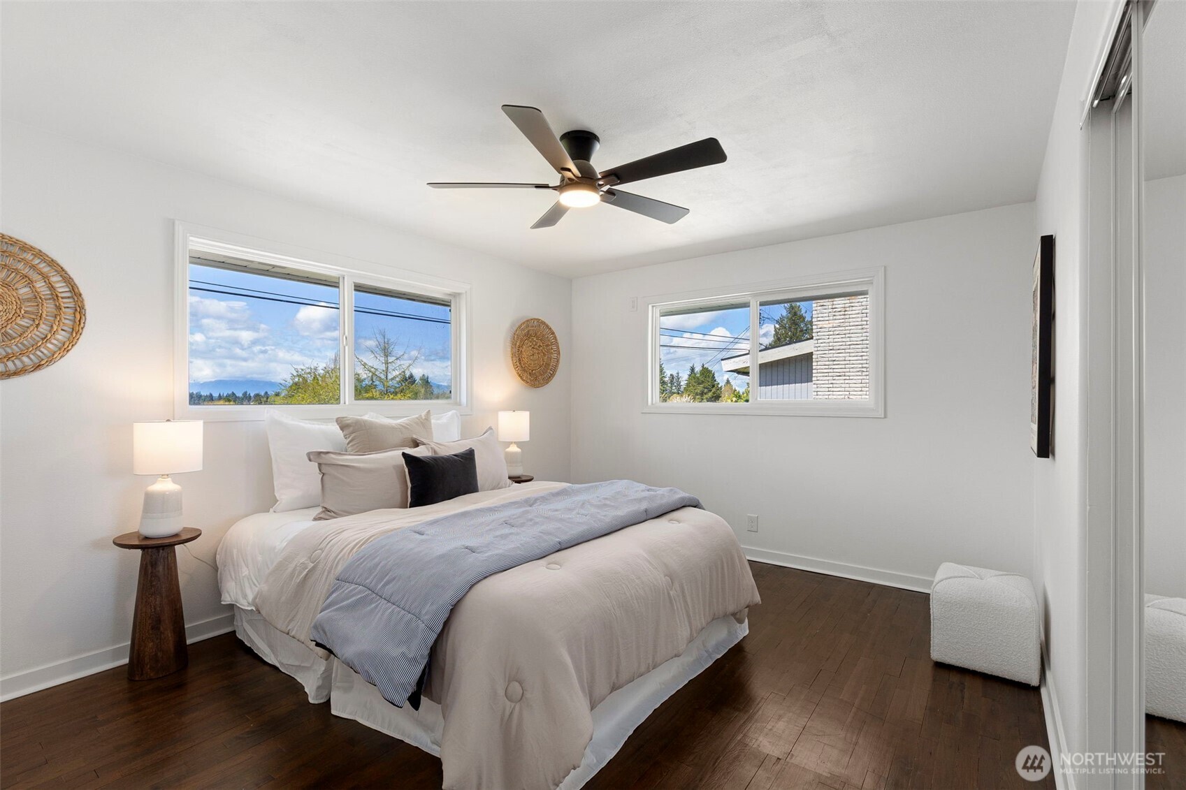 3518 Petersville Road NE, Bremerton, WA 98310-4782