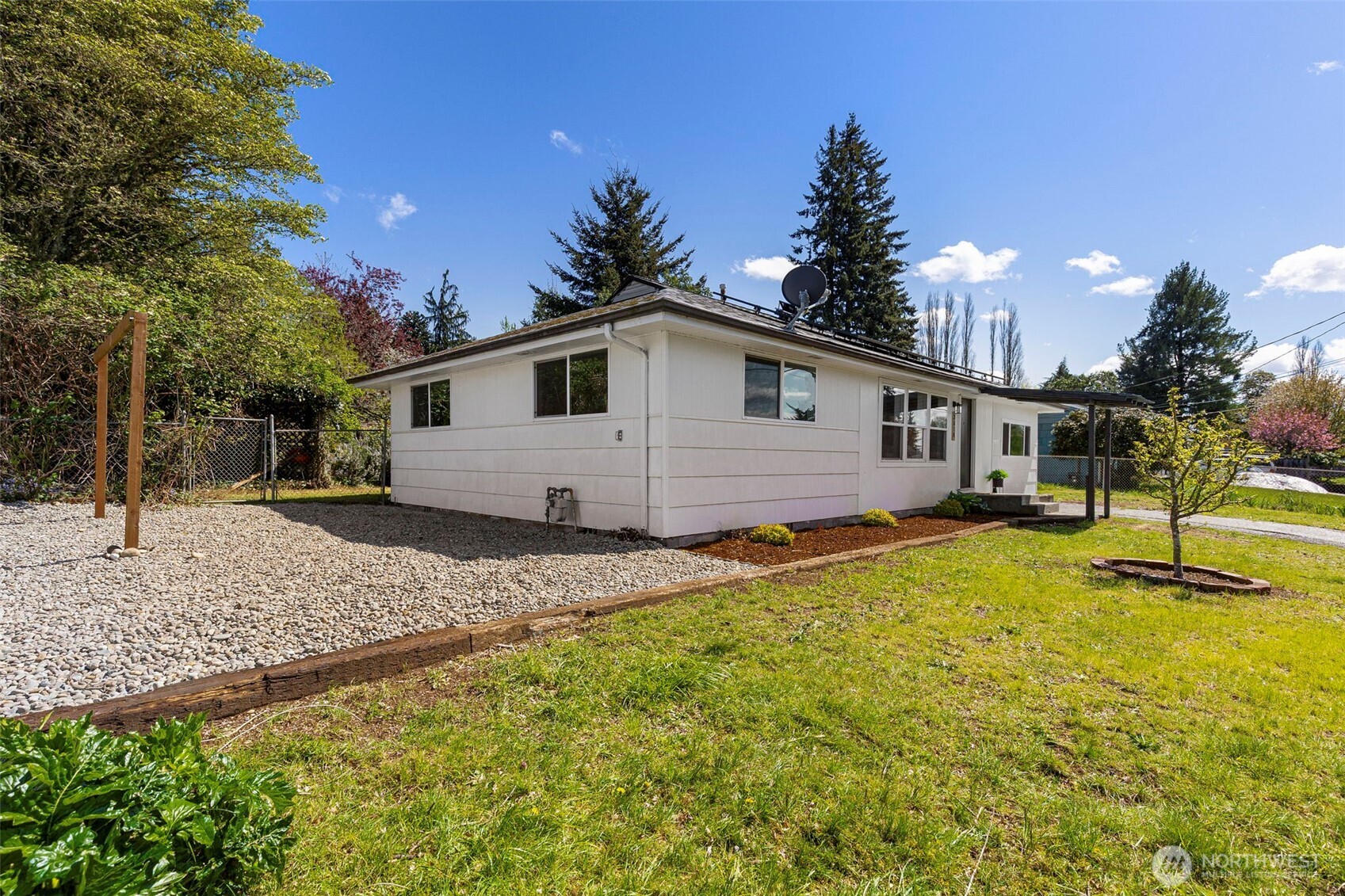 3518 Petersville Road NE, Bremerton, WA 98310-4782