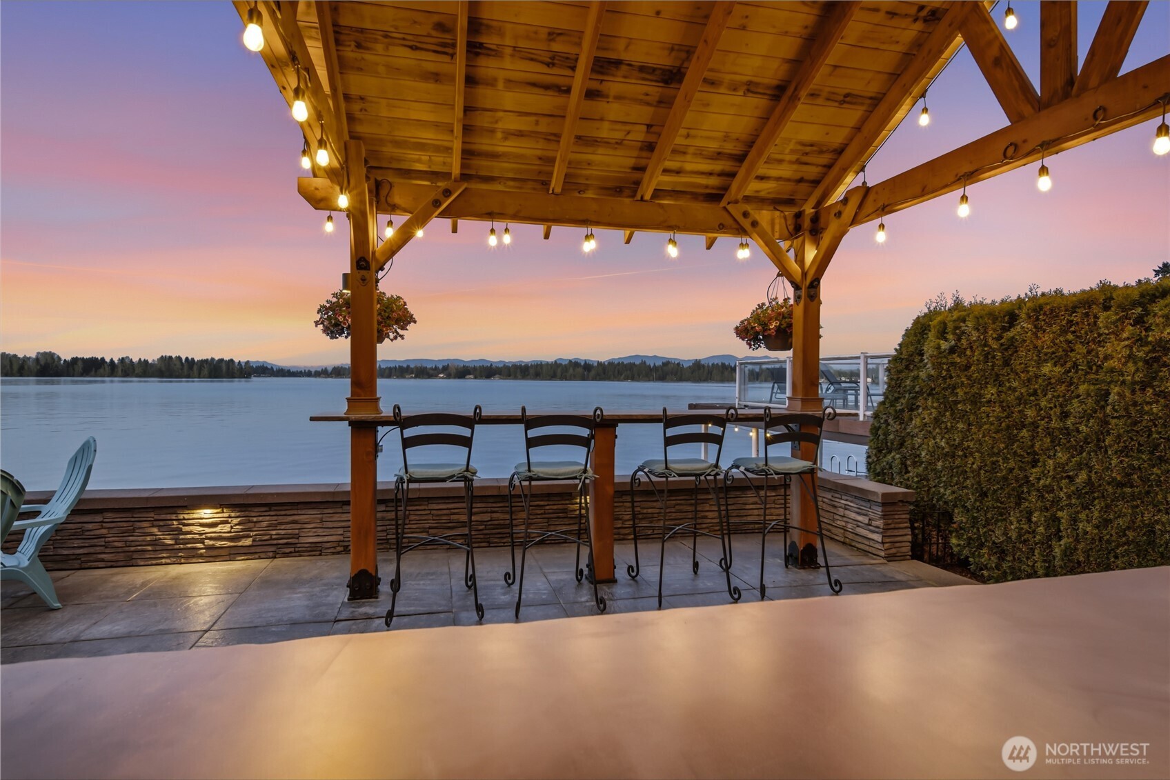 4915 Jenks Point Way E, Lake Tapps, WA 98391