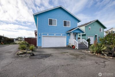 24 Darien Lane , Pacific Beach, WA 98571