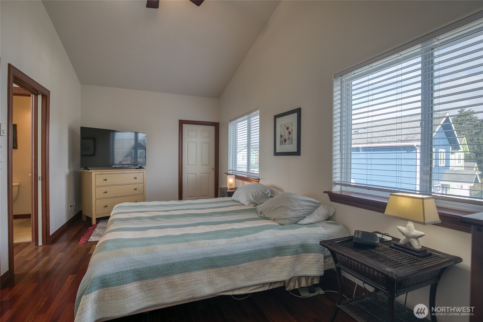 24 Darien Lane , Pacific Beach, WA 98571