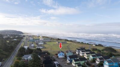 24 Darien Lane , Pacific Beach, WA 98571 - Photo 2