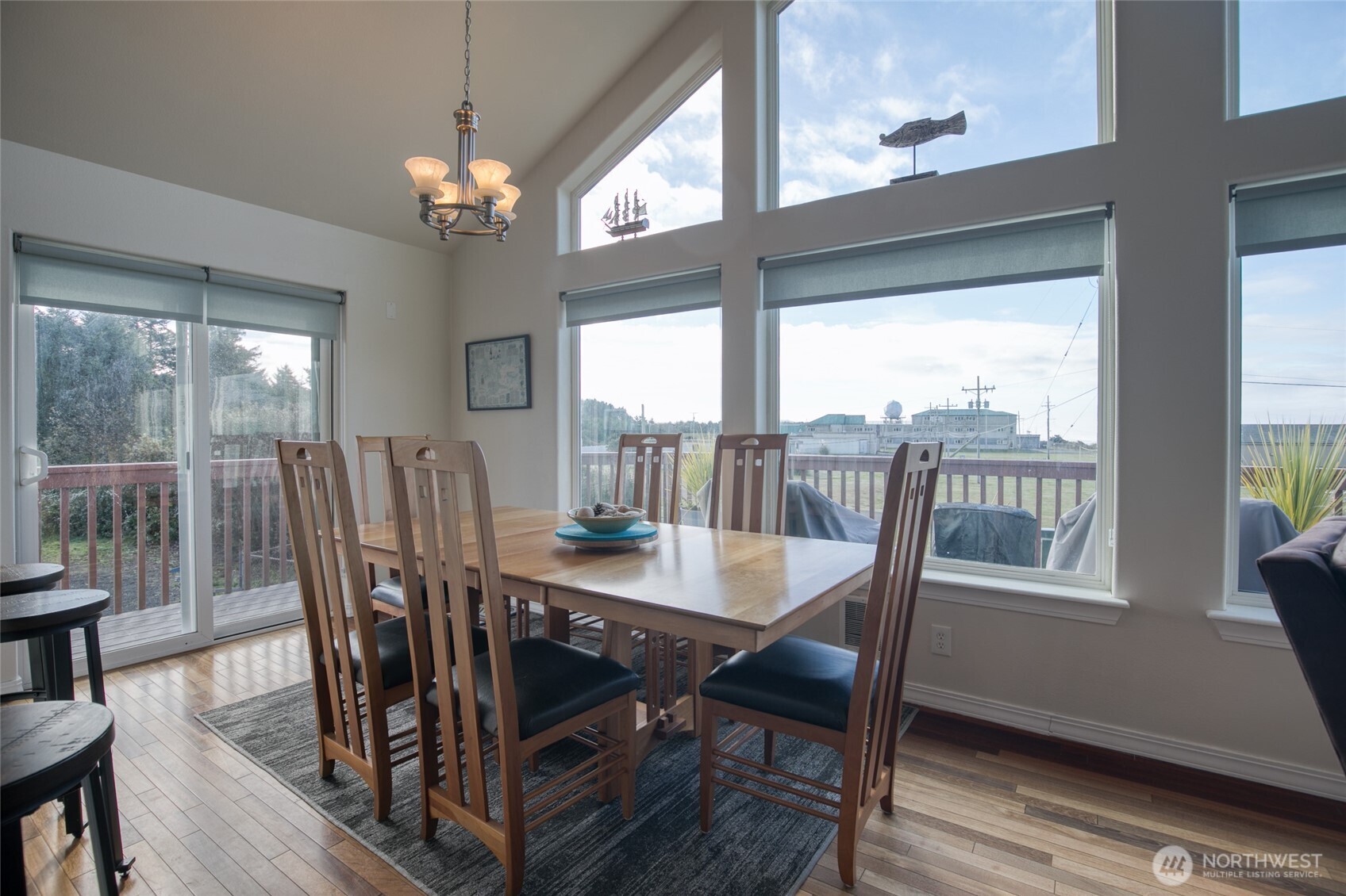 24 Darien Lane , Pacific Beach, WA 98571