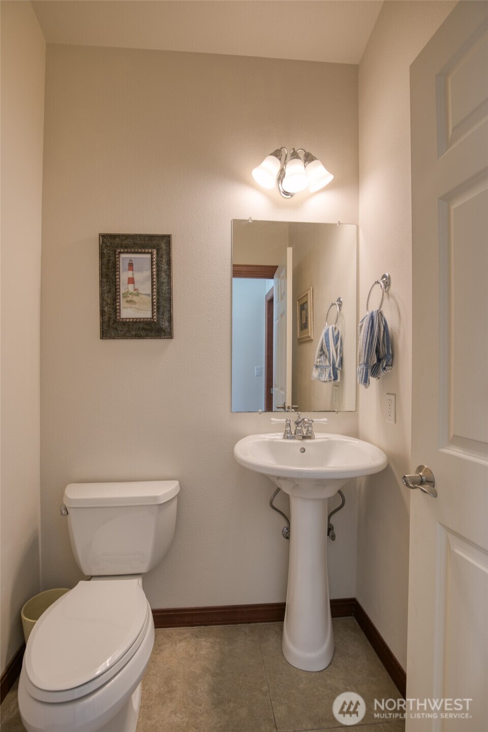 24 Darien Lane , Pacific Beach, WA 98571