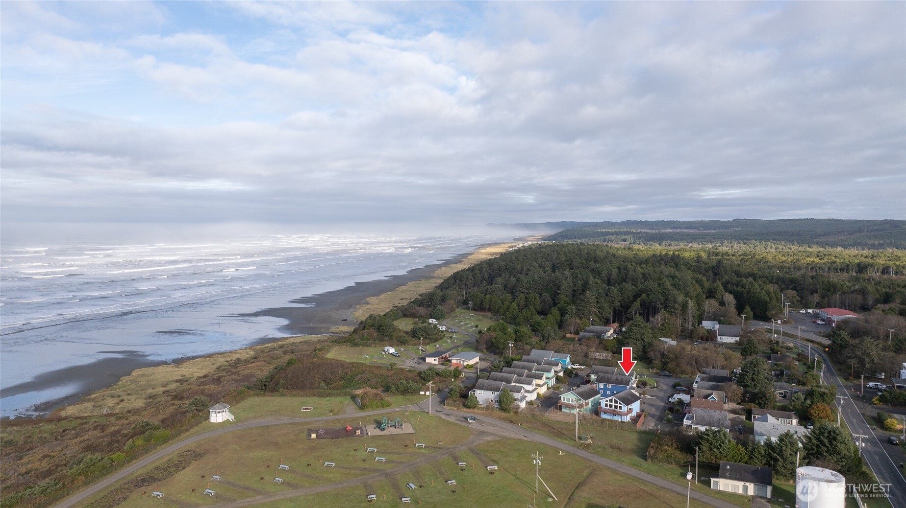 24 Darien Lane , Pacific Beach, WA 98571