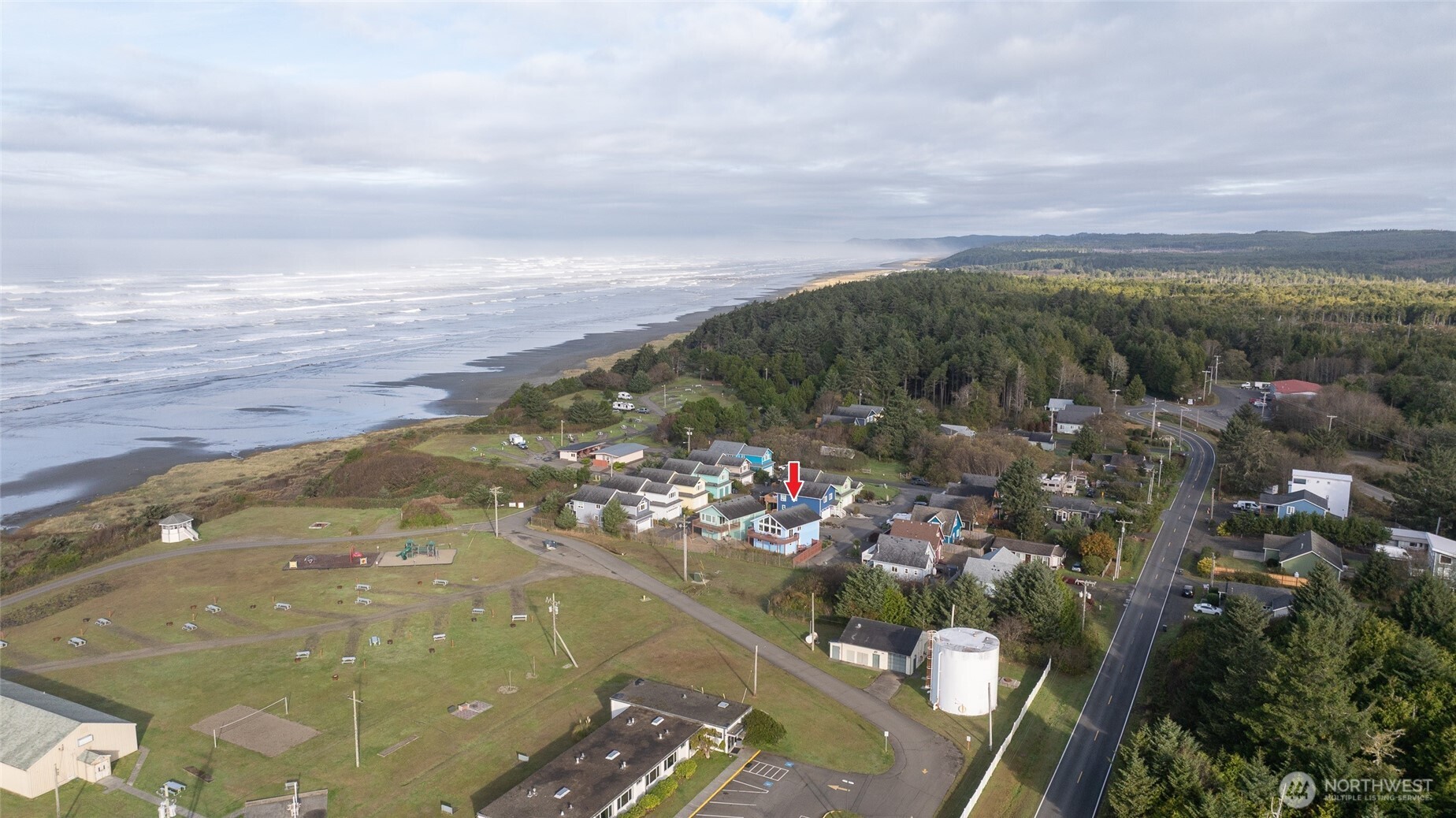 24 Darien Lane , Pacific Beach, WA 98571