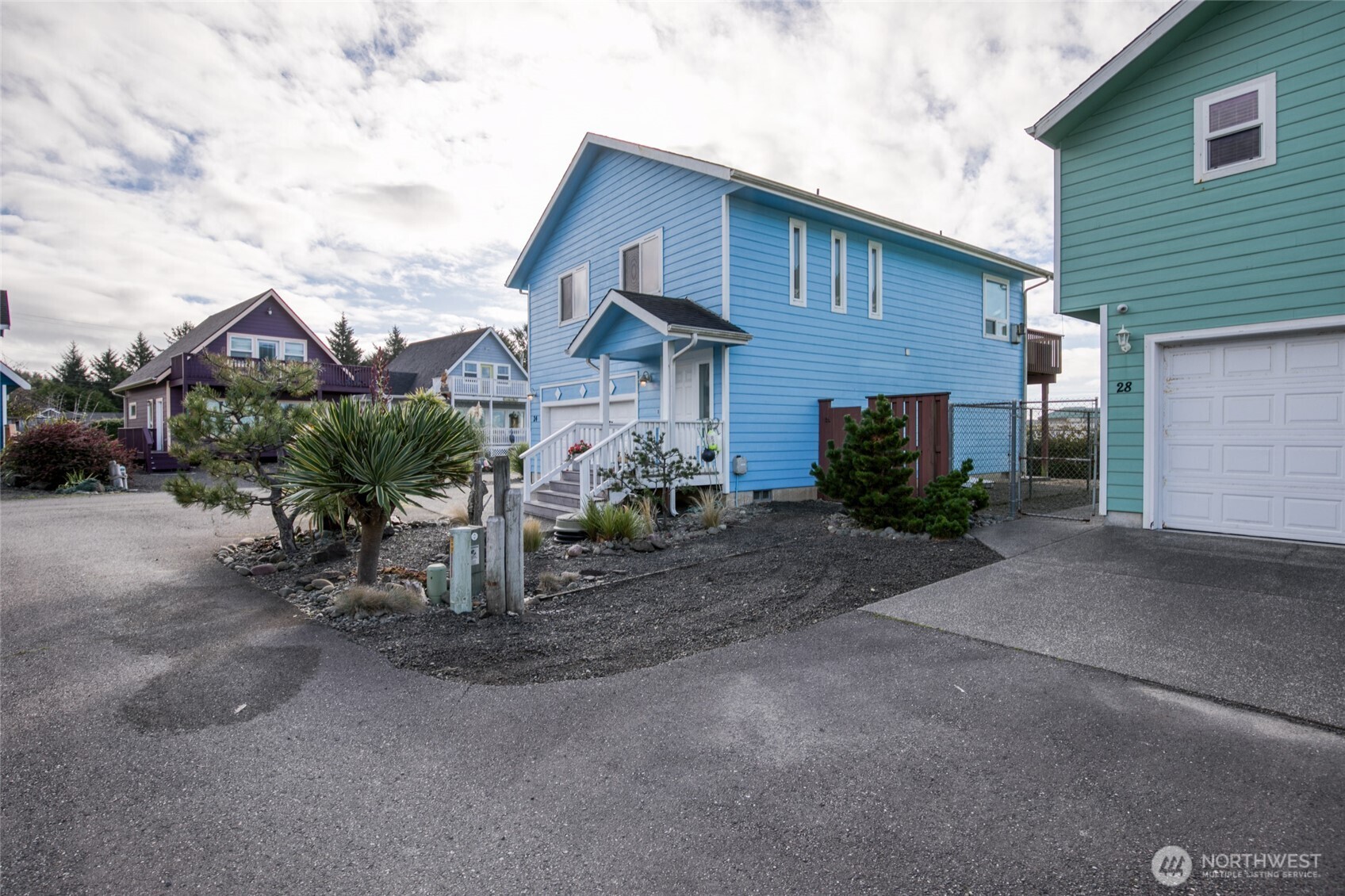 24 Darien Lane , Pacific Beach, WA 98571