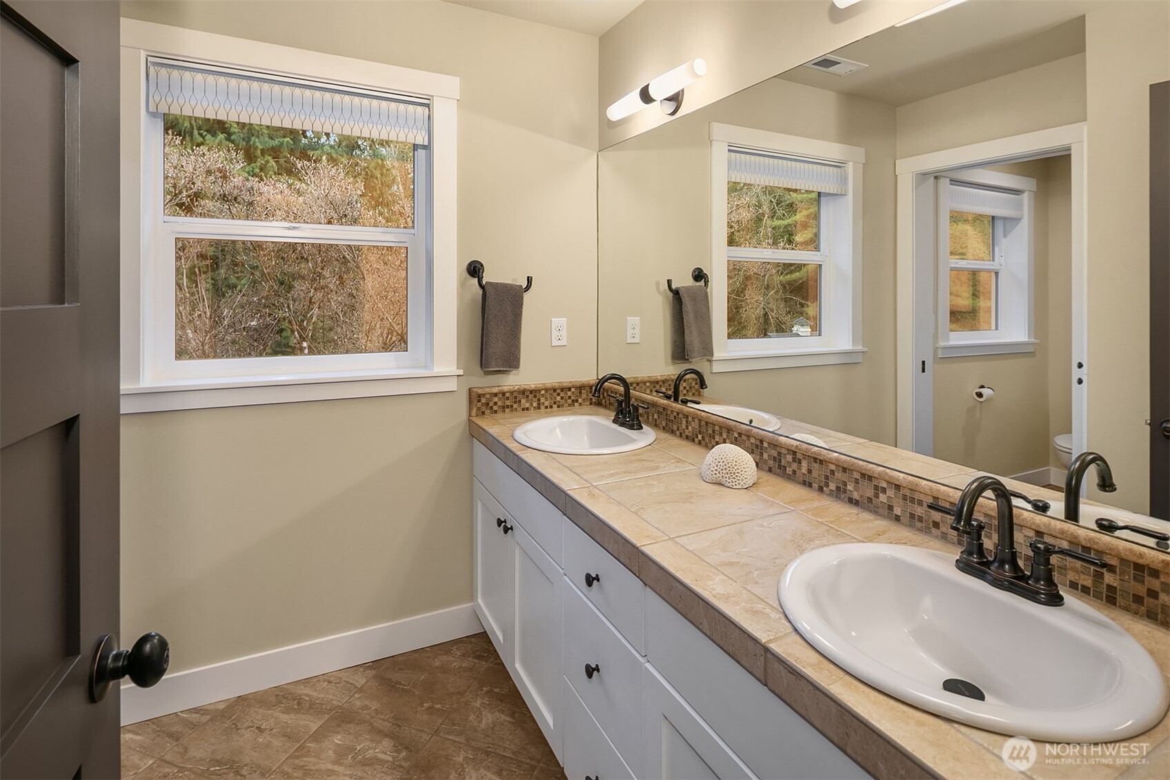 16524 Mink Road NE, Woodinville, WA 98077