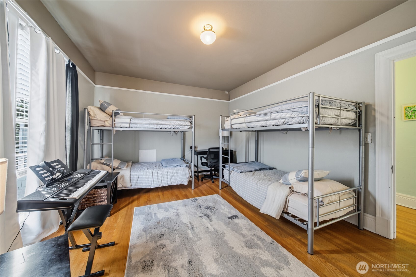 3320 N Union Avenue , Tacoma, WA 98407