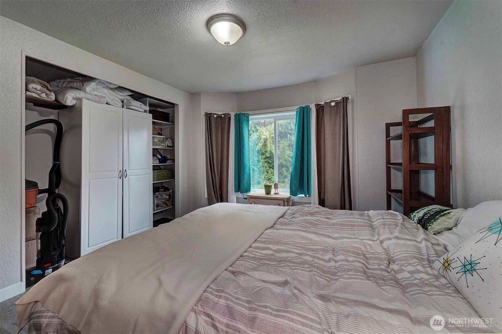 12649 NE Virginia Court , Kingston, WA 98346
