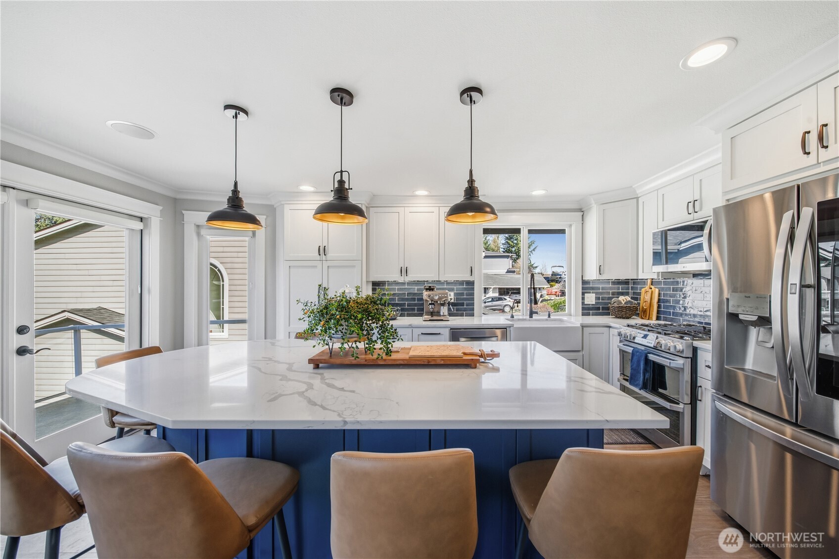 5114 Jenks Point Way E, Lake Tapps, WA 98391
