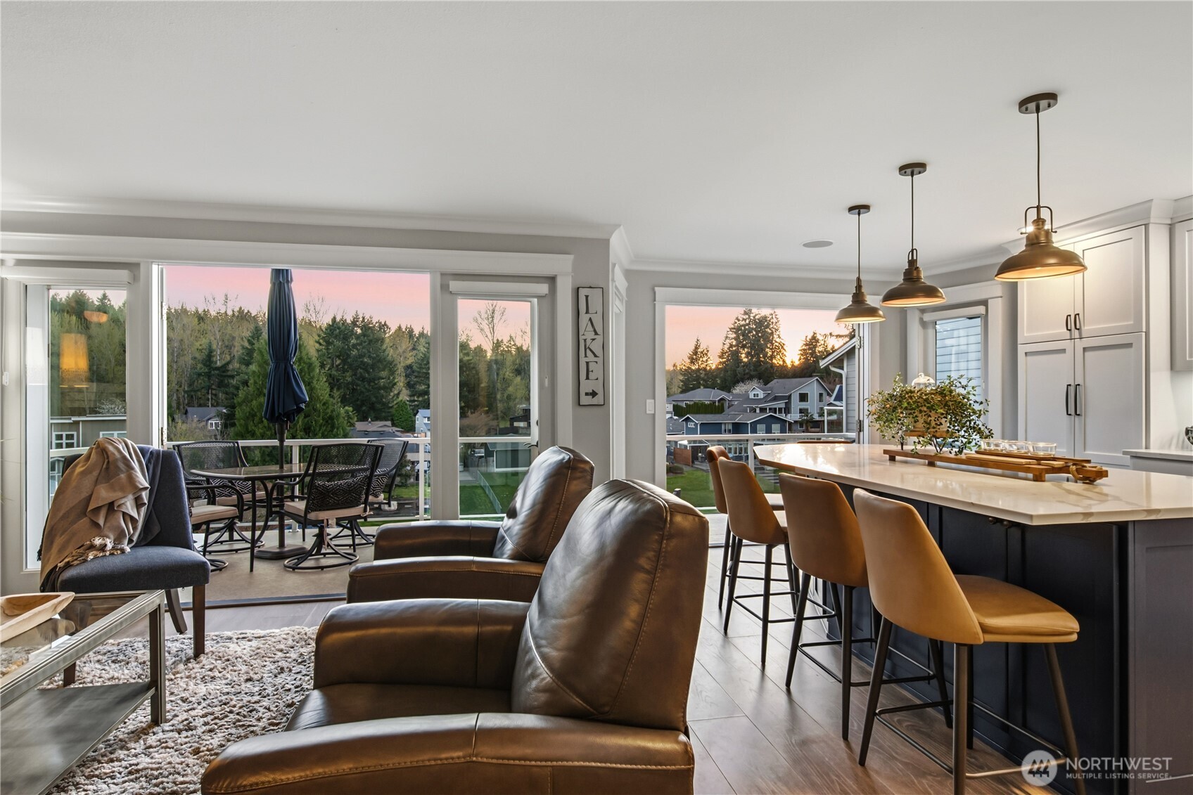 5114 Jenks Point Way E, Lake Tapps, WA 98391