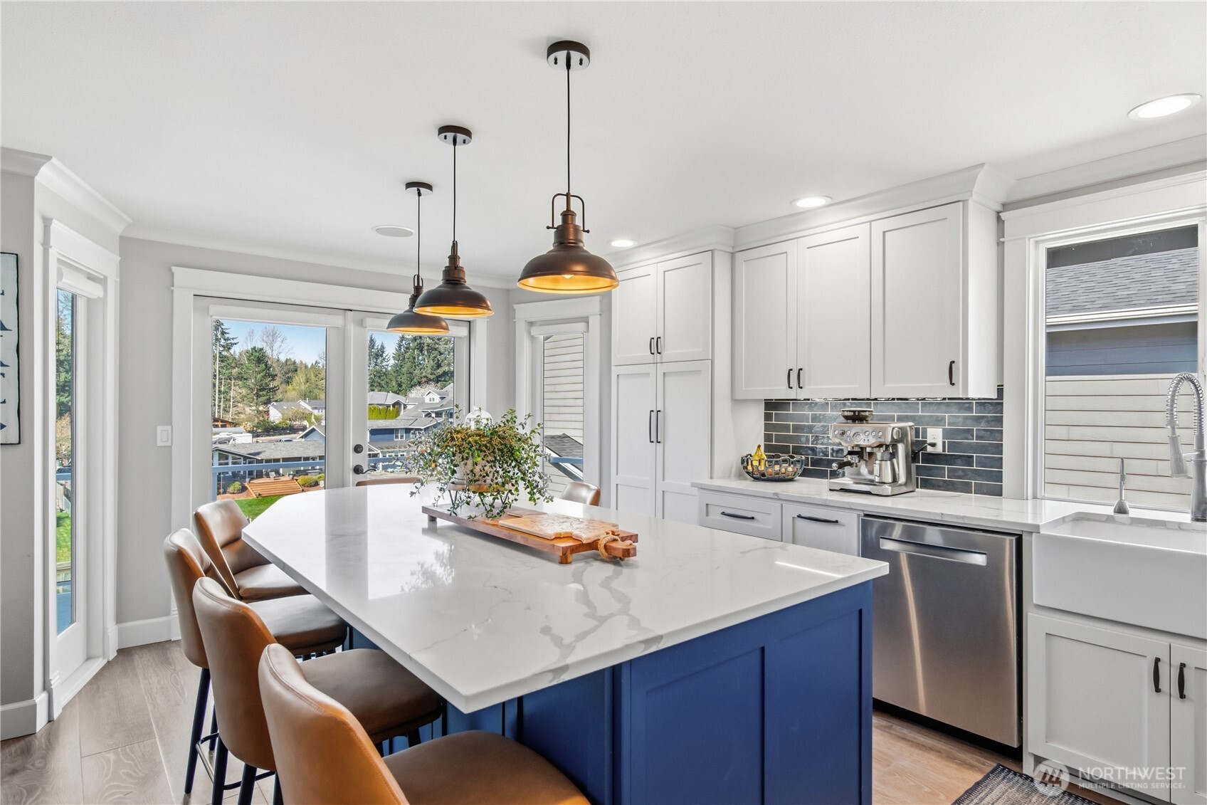5114 Jenks Point Way E, Lake Tapps, WA 98391