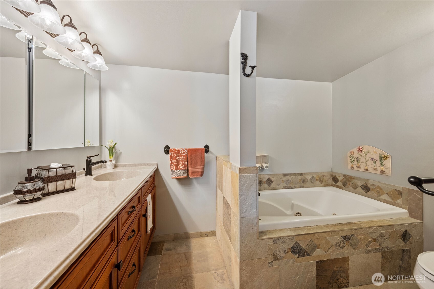 18511 NE North Shore Road , Tahuya, WA 98588
