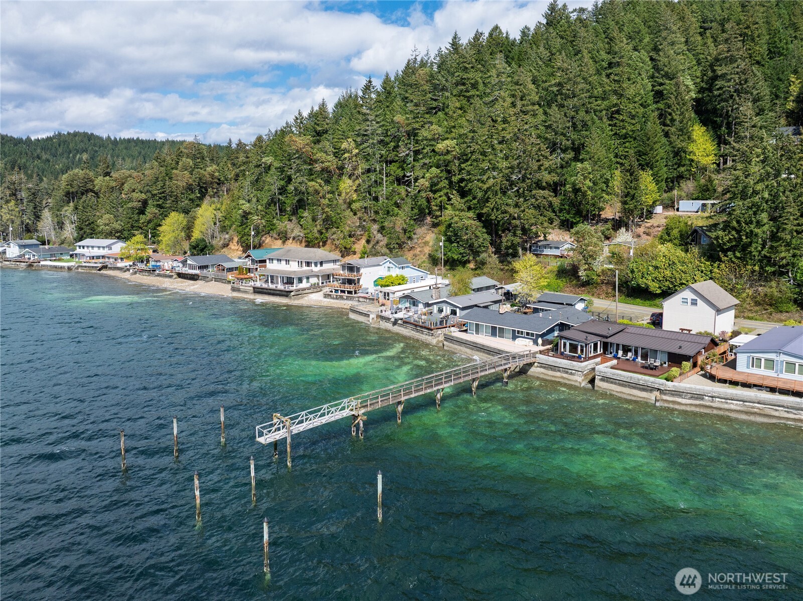 18511 NE North Shore Road , Tahuya, WA 98588