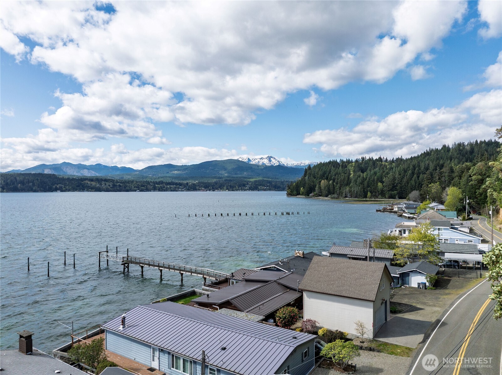 18511 NE North Shore Road , Tahuya, WA 98588
