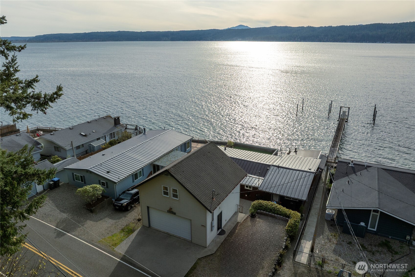 18511 NE North Shore Road , Tahuya, WA 98588