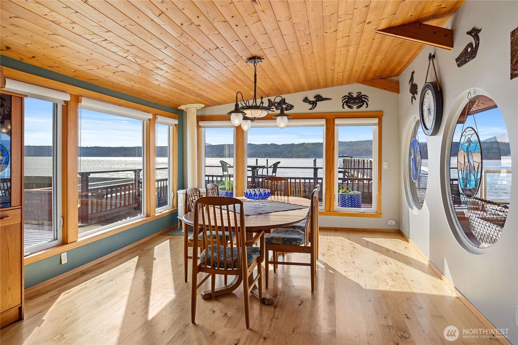 18511 NE North Shore Road , Tahuya, WA 98588