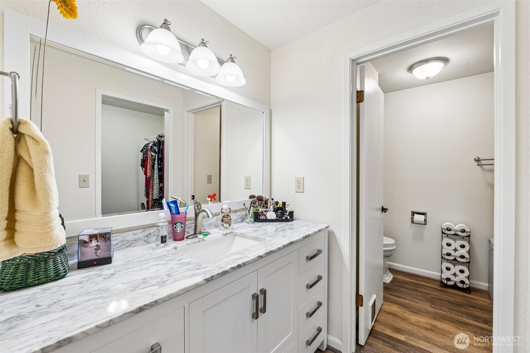 17918 23rd Lane NE #302, Shoreline, WA 98155