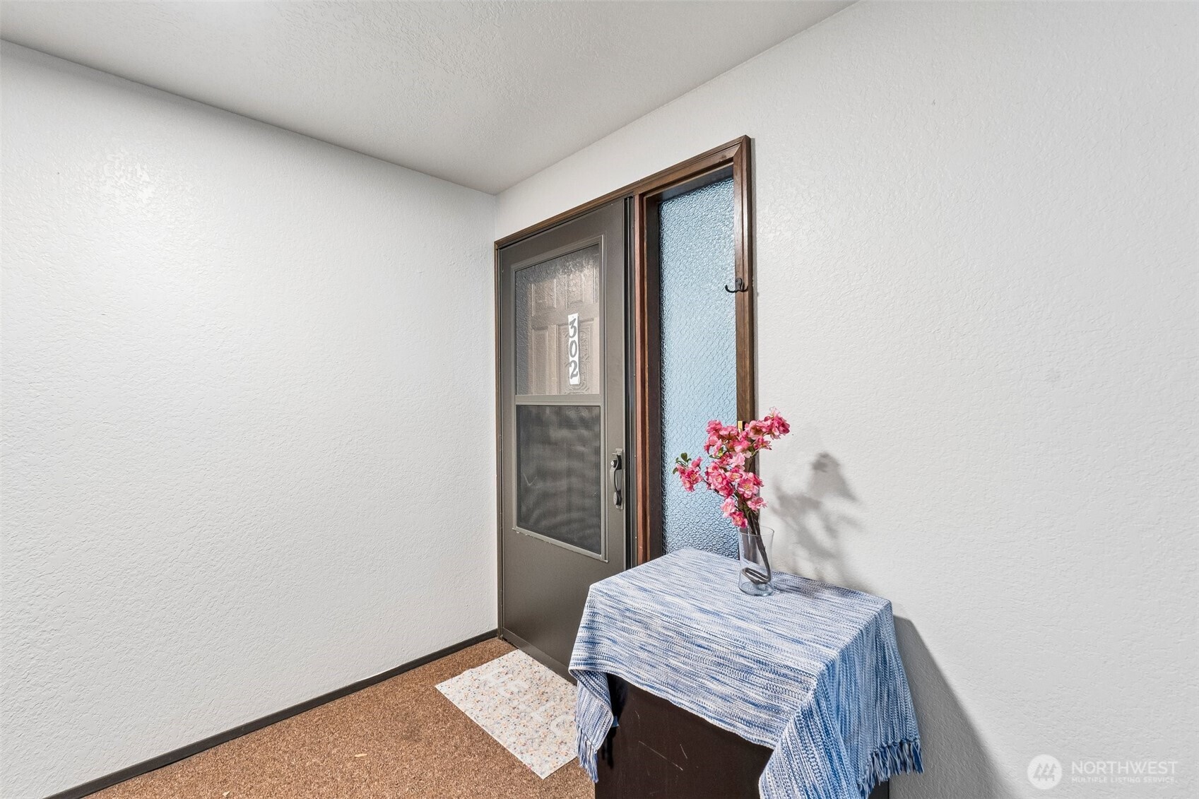 17918 23rd Lane NE #302, Shoreline, WA 98155