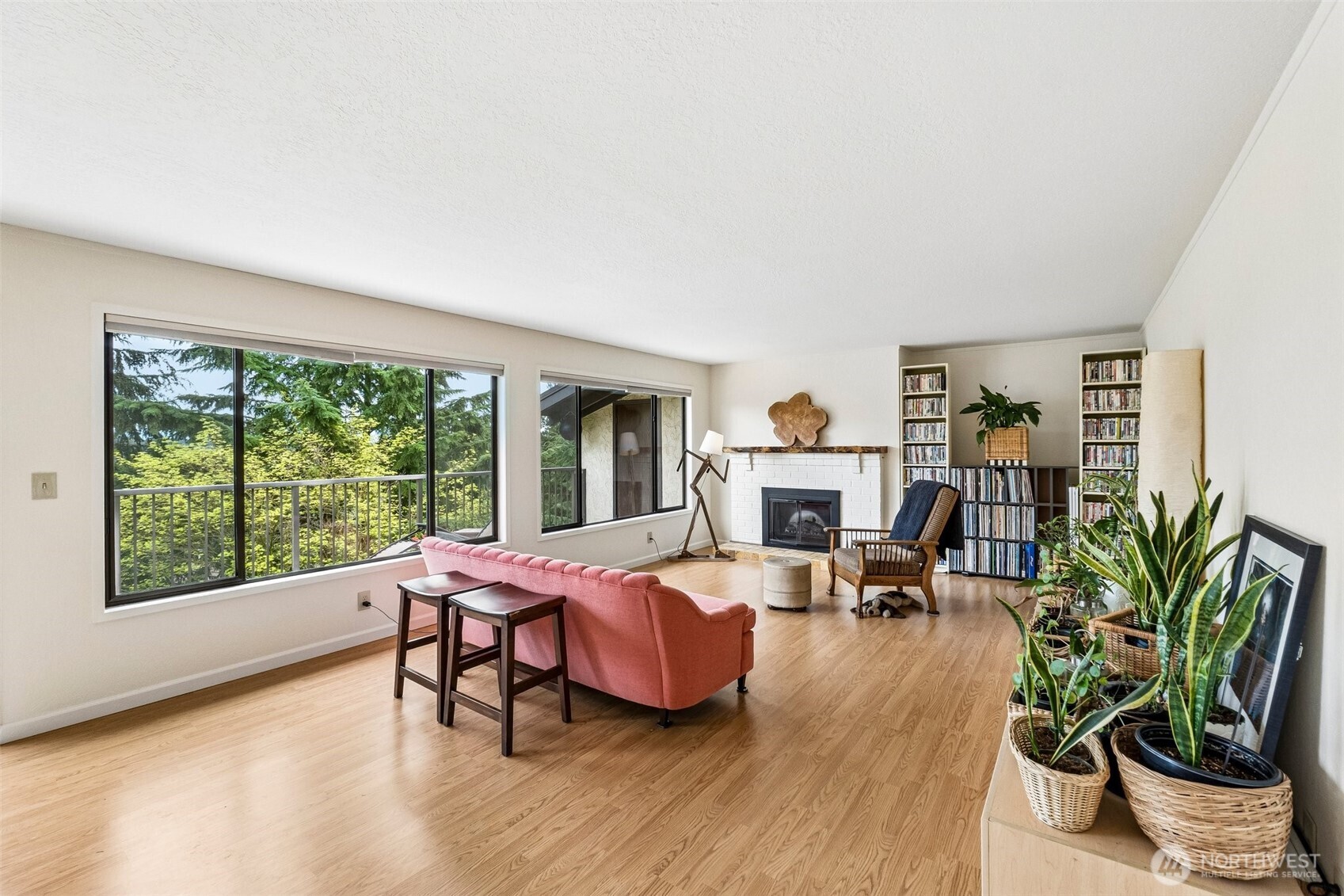 17918 23rd Lane NE #302, Shoreline, WA 98155