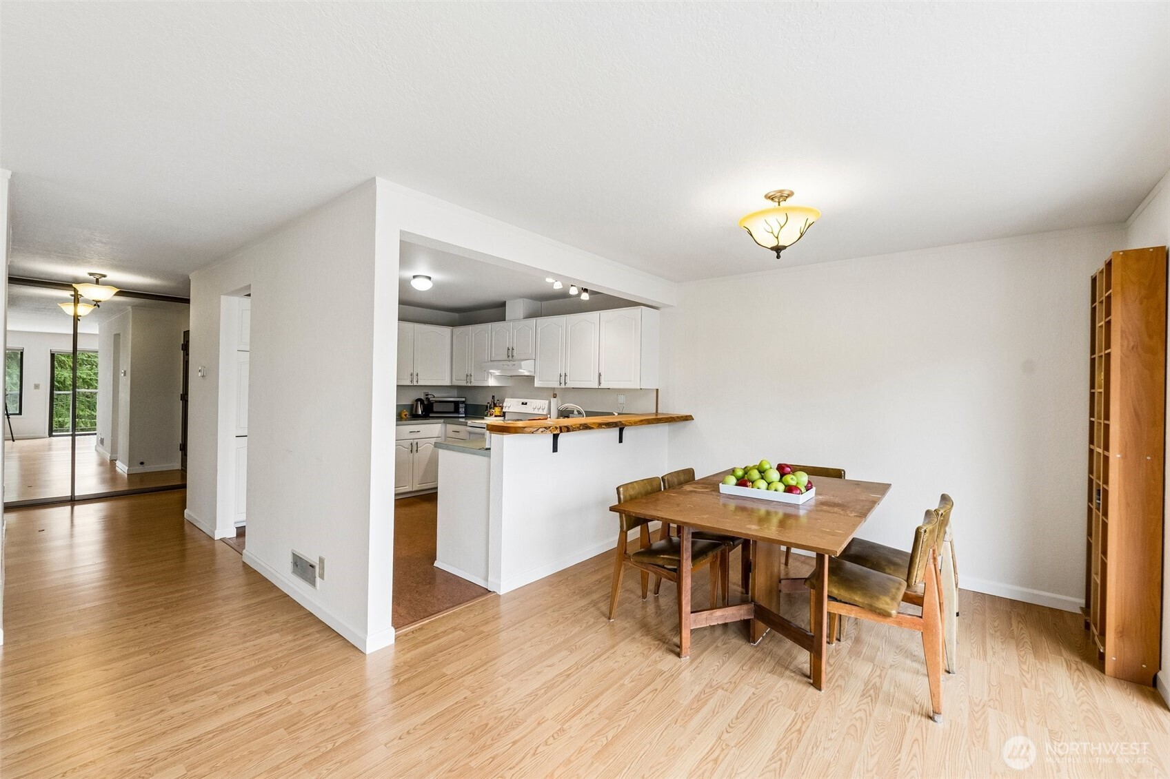 17918 23rd Lane NE #302, Shoreline, WA 98155