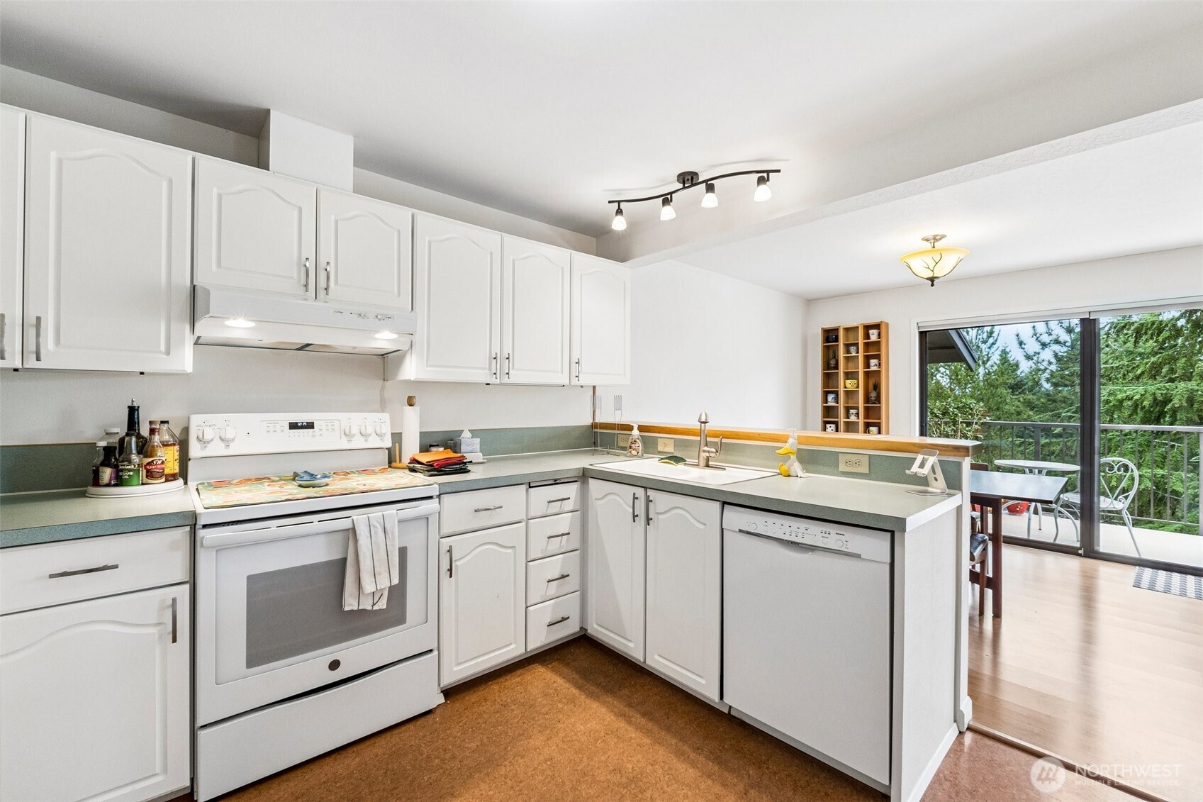 17918 23rd Lane NE #302, Shoreline, WA 98155