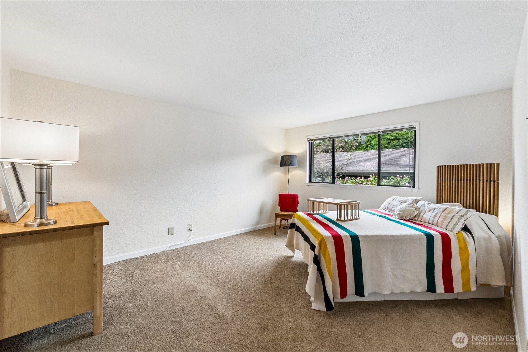 17918 23rd Lane NE #302, Shoreline, WA 98155