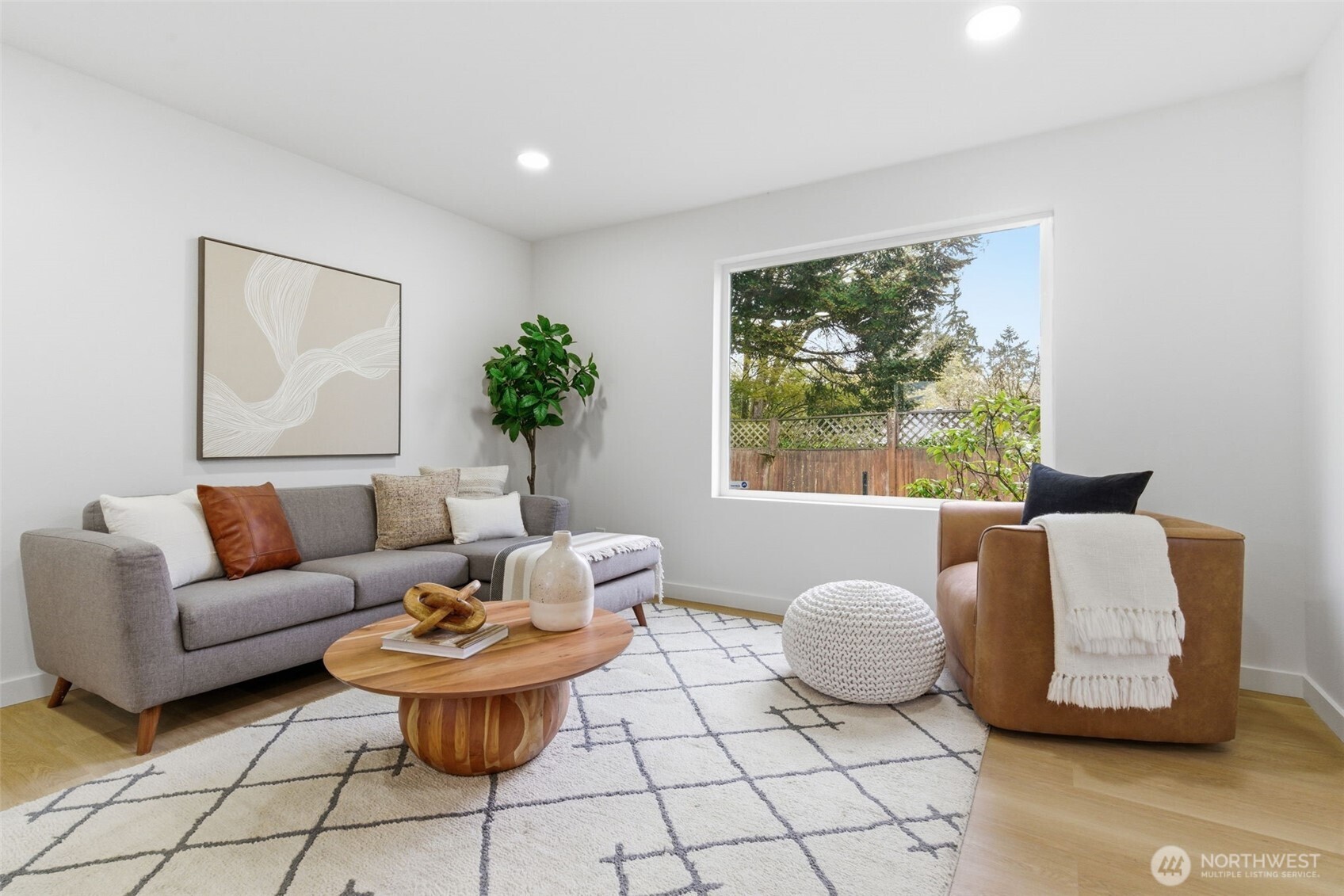9601 12th Avenue NW, Seattle, WA 98117